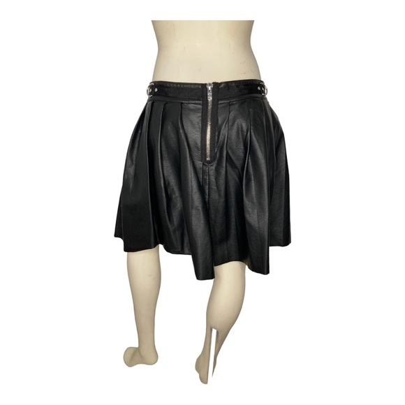 CURRENT MOOD Black Leather Dolls Kill Pleated Mini Skirt O Ring Details, XL - Picture 4 of 10